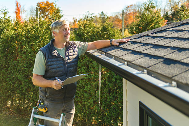 Professional Roofing technician working in Oklahoma, OK